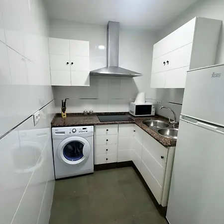 Apartment Apartamento Acogedor A 300m De La Playa, Ideal Para 4 Personas - Es-180-363
